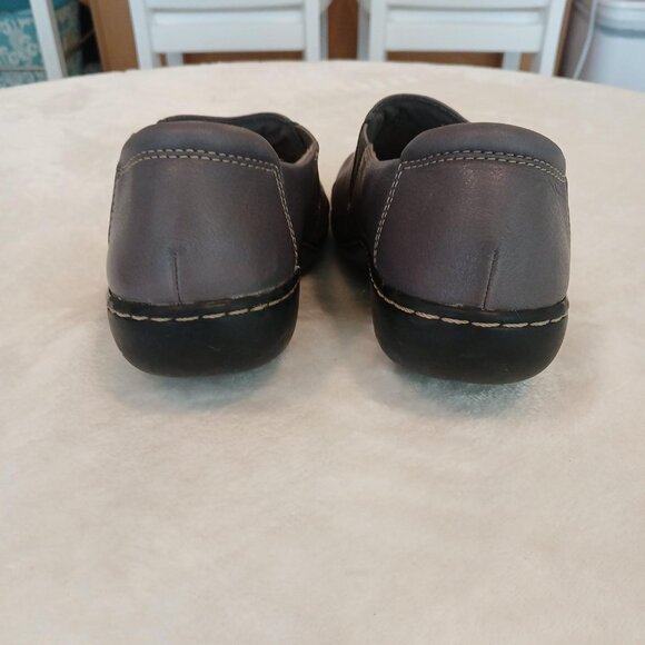 CLARKS COLLECTION GRAY LOAFERS - Picture 4 of 5
